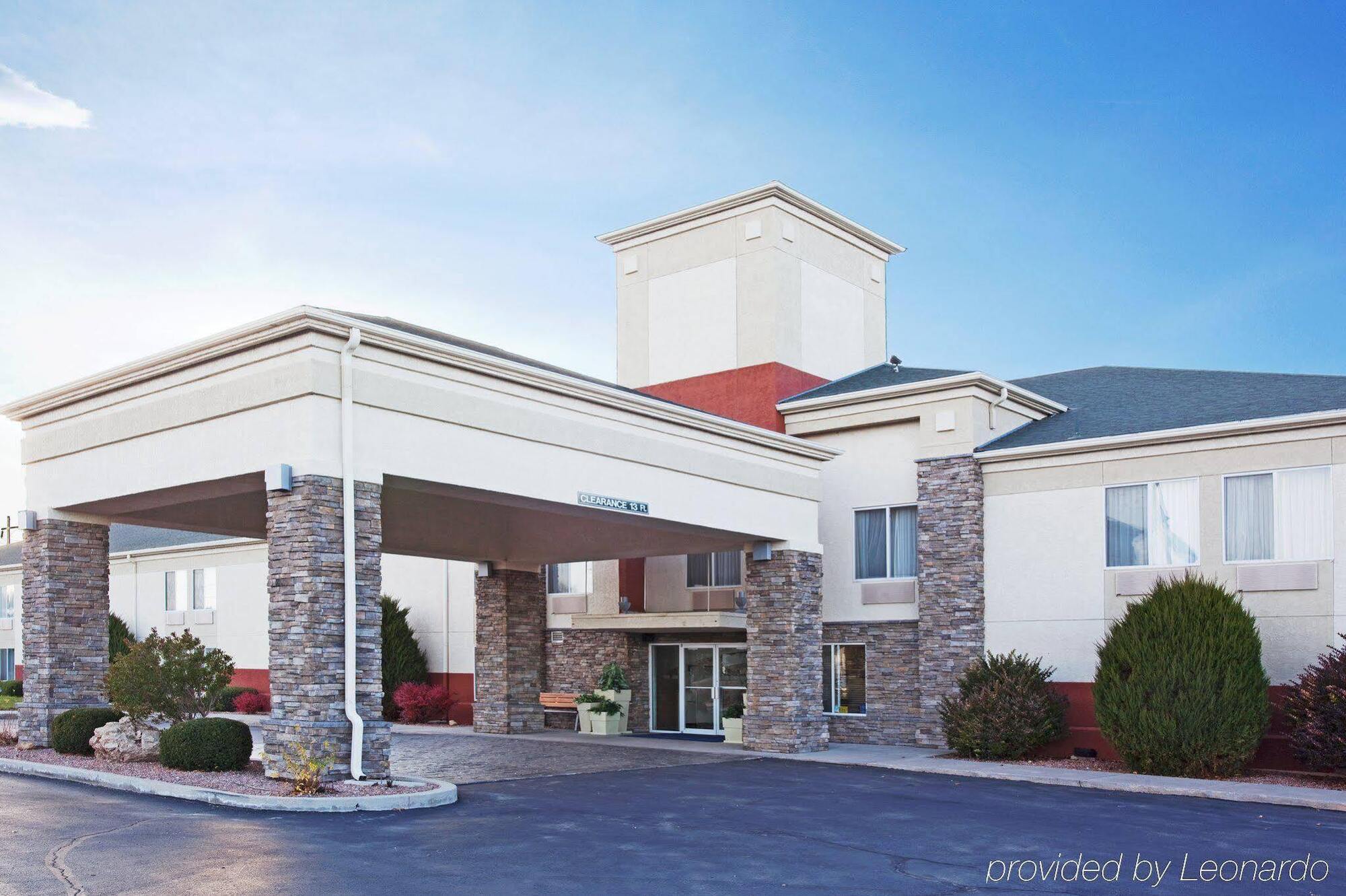 Hotel Express By Ihg La Junta